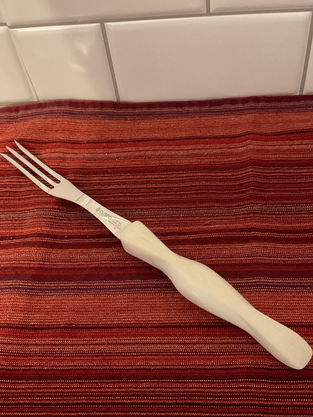 Cutco Cream Handle Curved Two-Tine Carving Fork #1726